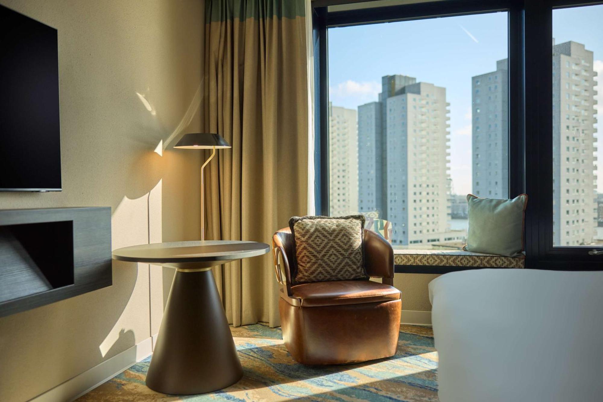 Junior Spa King Suite with Harbour View,1662408979:JPEG